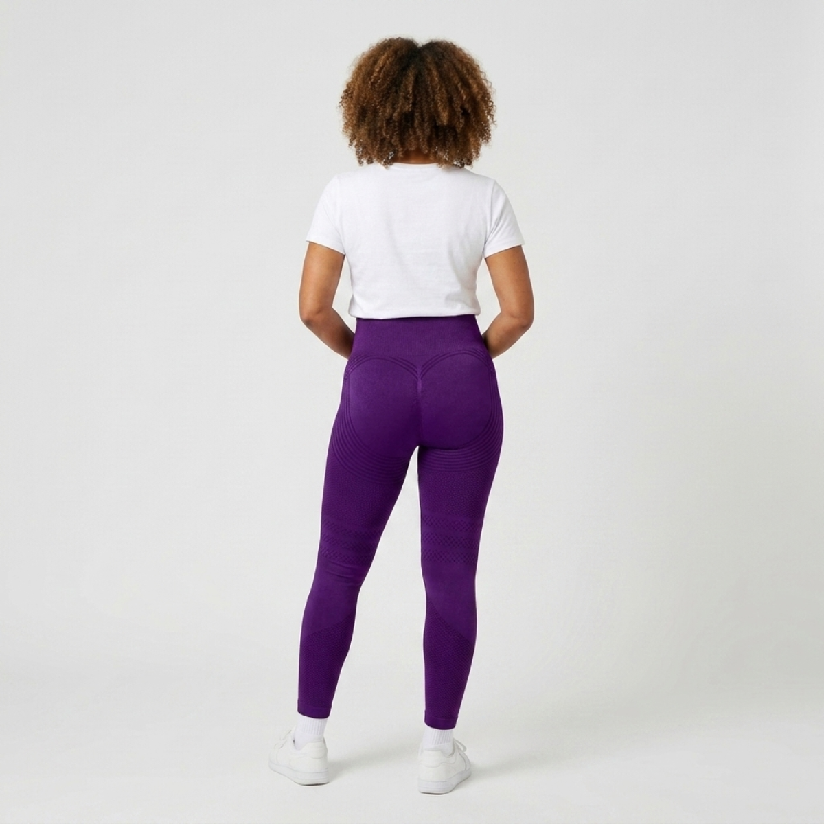 #Farbe_Samtviolett