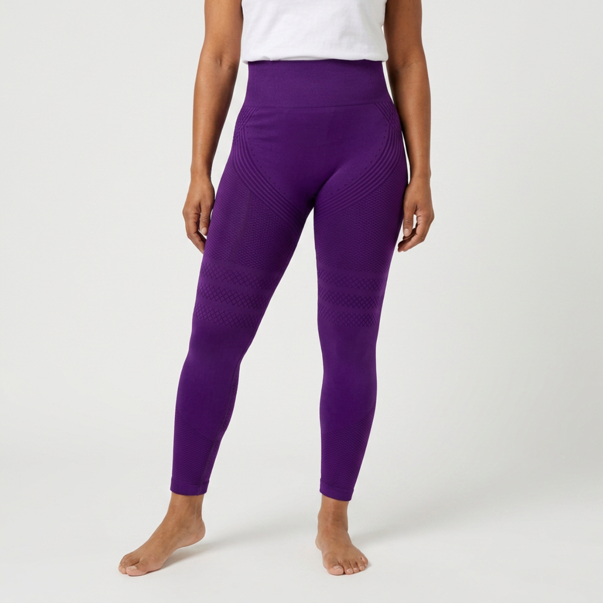 #Farbe_Samtviolett
